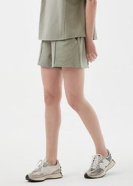 Comfort Stretch Maternity Shorts - Sage Green