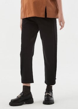 Good Stretch Maternity Tapered Pants - Black